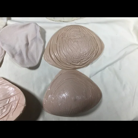 Set of 4 Breast Forms Covers and Case Amoena & ABC Bras